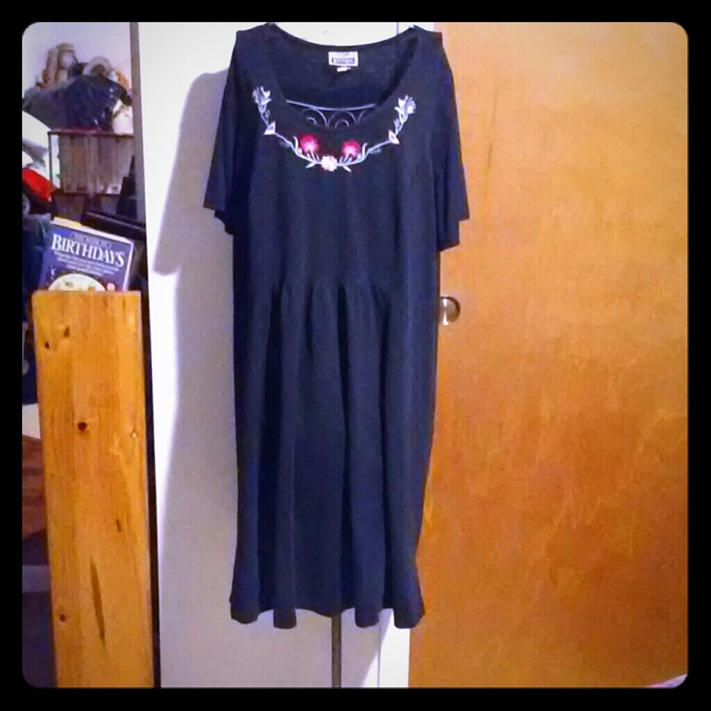 Flower Collared Dress